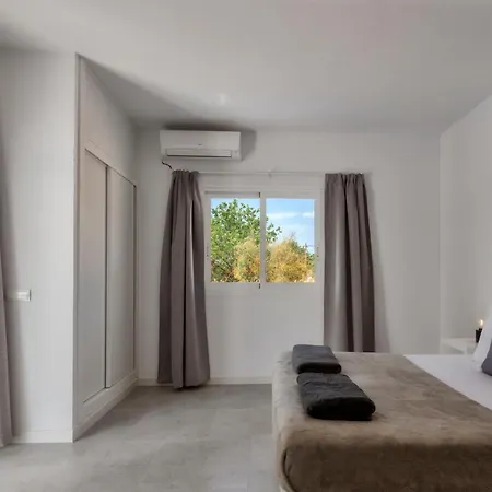 Vila Boutique Balafi Santa Eularia des Riu