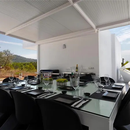 Boutique Balafi ヴィラ サンタ・エウラリア・デス・リウ