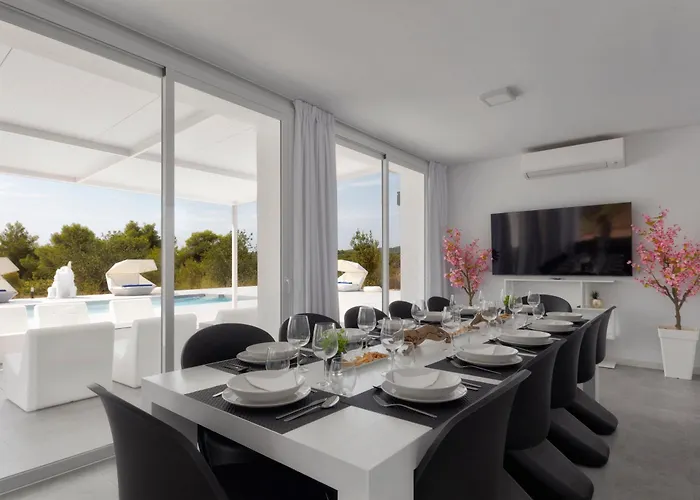 Villa Boutique Balafi Santa Eularia des Riu